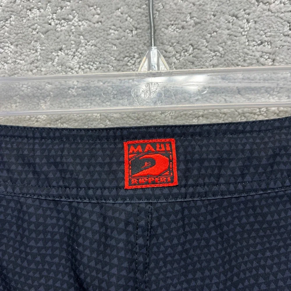 Maui Rippers Board Shorts Womens 14 (36) Black Geometric Swim Trunks Cargo Surf